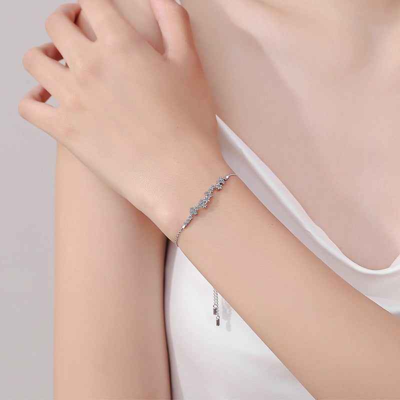 Scattered Star Slider Bracelet